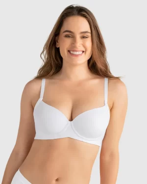 Brasier de buen cubrimiento en escote y espalda